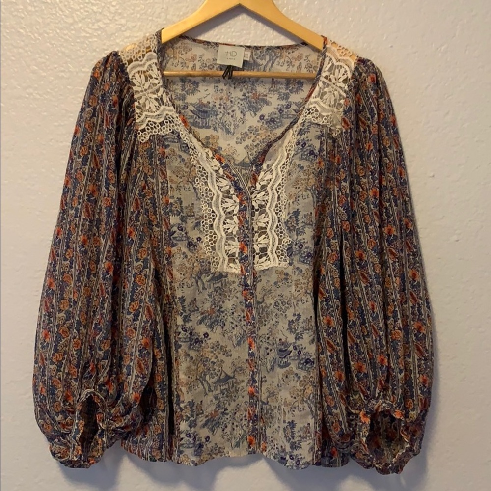BoHo embroidered blouse, Sz. 8